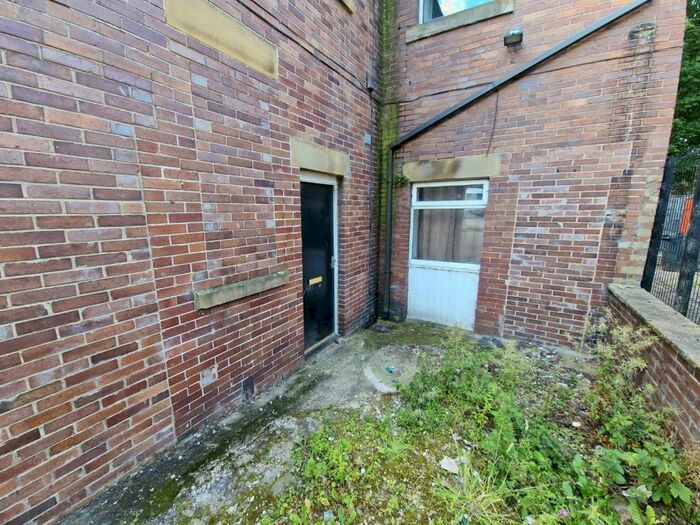 Houses for sale & to rent in OL8 4BL, Coppice Street, Oldham