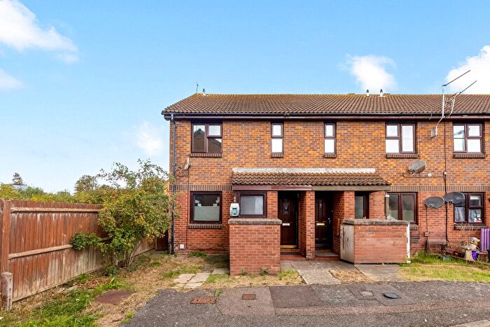 1 Bedroom Flat For Sale In Pilgrims Walk, Worthing, BN13