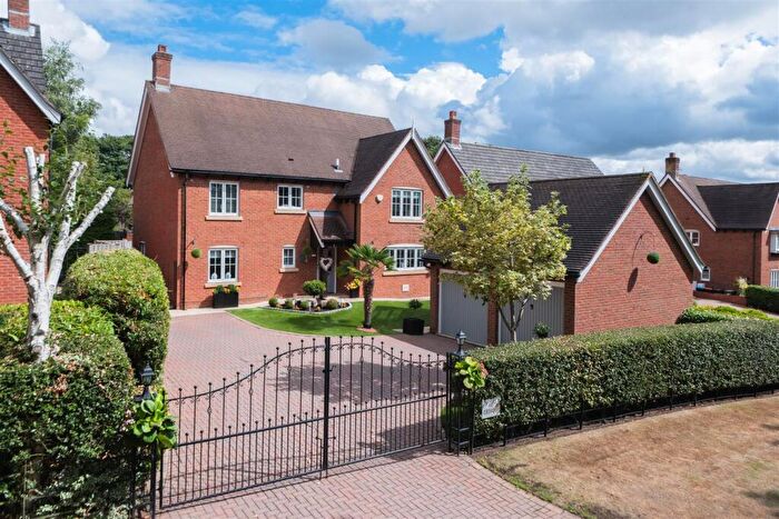 5 Bedroom Detached House For Sale In Cassia Green, Marton, CW7