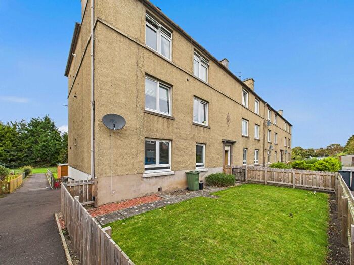 2 Bedroom Flat To Rent In Hutchison Medway, Slateford, Edinburgh, EH14