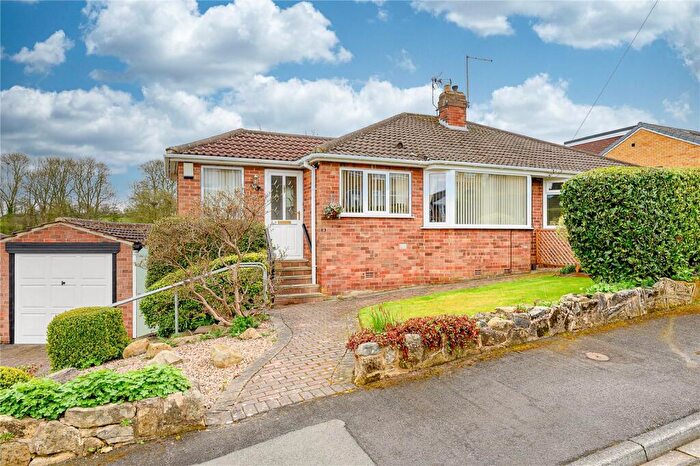 2 Bedroom Bungalow For Sale In Crofton Rise, Shadwell, LS17