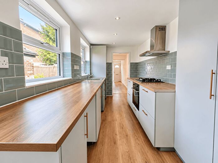 3 Bedroom Semi-Detached House To Rent In Napier Road, London, CR2