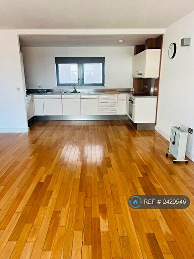 2 Bedroom Flat To Rent In Rocky Lane South, Heswall, CH60