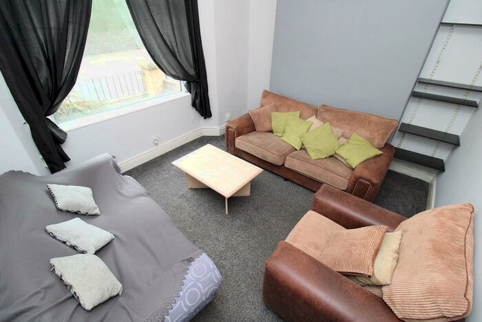 5 Bedroom Terraced House To Rent In Llantwit Road, Treforest, CF37