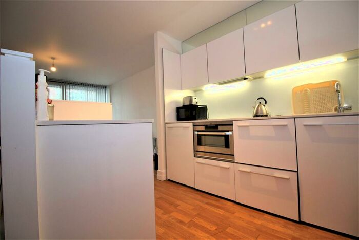 2 Bedroom Apartment To Rent In The Quad, Highcross Street, Leicester, LE1