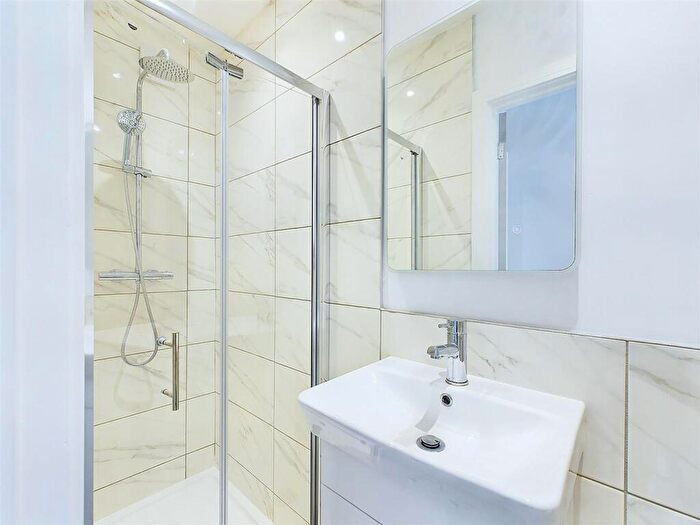 3 Bedroom Terraced House For Sale In Cornelius Street, Cheylesmore, Coventry, CV3