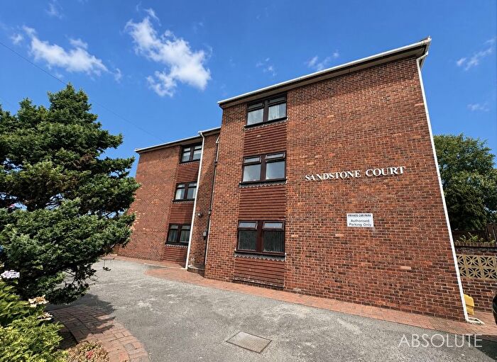 2 Bedroom Flat To Rent In Dartmouth Road, Sandstone Court Dartmouth Road, TQ4