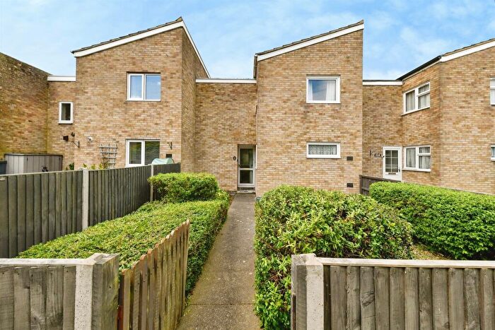 2 Bedroom Terraced House For Sale In Sefton Road, Stevenage, SG1