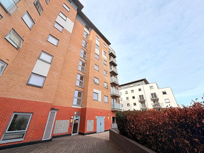 2 Bedroom Flat To Rent In Keel Point, Colchester, Essex, CO2