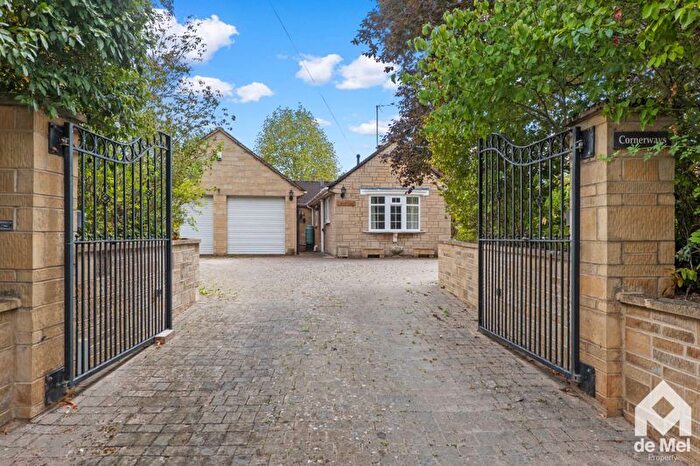 3 Bedroom Detached Bungalow For Sale In Bushcombe Lane, Cheltenham, GL52