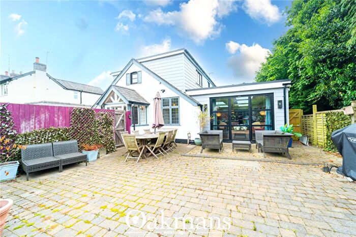 4 Bedroom Link Detached House For Sale In Station Lane, Lapworth, Solihull, Warwickshire, B94