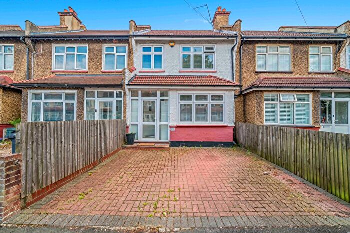 3 Bedroom Terraced House To Rent In Linden Avenue, Thornton Heath, CR7