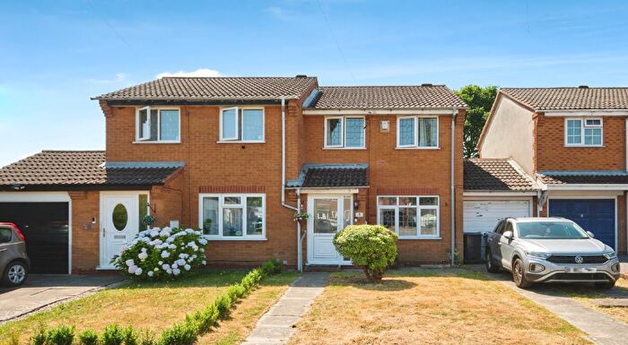 2 Bedroom Property To Rent In Fellbrook Close, Birmingham, B33