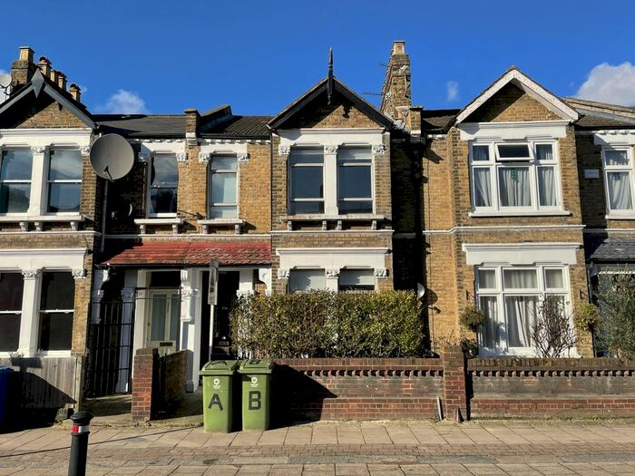 1 Bedroom Flat To Rent In Ivydale Road, London, SE15