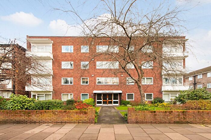 2 Bedroom Property To Rent In Kew Road, Richmond, TW9