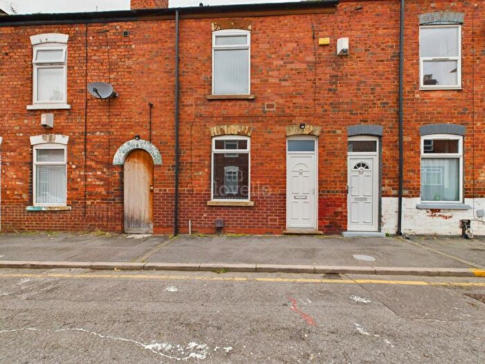 3 Bedroom Terraced House To Rent In Tower Street, Gainsborough, DN21
