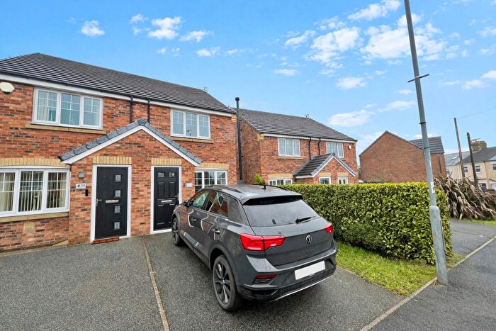 2 Bedroom Semi Detached House For Sale In High Road, Stanley, Crook, DL15
