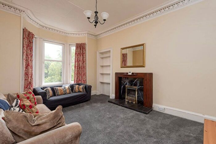 4 Bedroom Flat To Rent In Dalry Road, Edinburgh, EH11