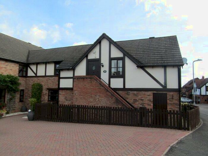 1 Bedroom Maisonette To Rent In Silver Birch Drive, Hollywood, Birmingham, B47