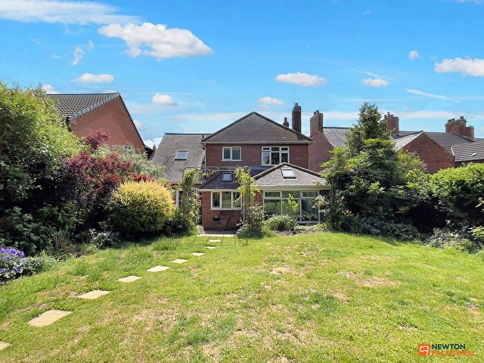 4 Bedroom Detached House For Sale In Melbourne Road, Ibstock, LE67