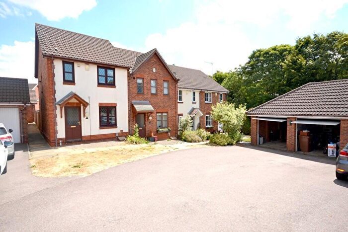 2 Bedroom End Of Terrace House To Rent In Fairfield Way, Stevenage, SG1