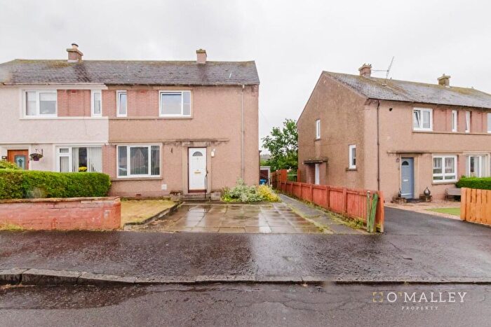 2 Bedroom Semi-Detached House To Rent In Craigbank, Sauchie, Alloa, FK10