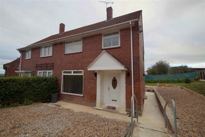 3 Bedroom Semi-Detached House To Rent In Pigeon Cote Close, Seacroft, Leeds LS14