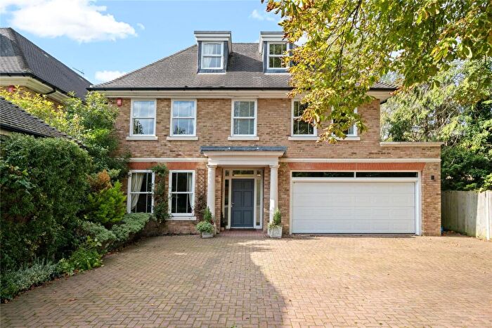 6 Bedroom House To Rent In Black Pond Lane, Farnham Common, SL2