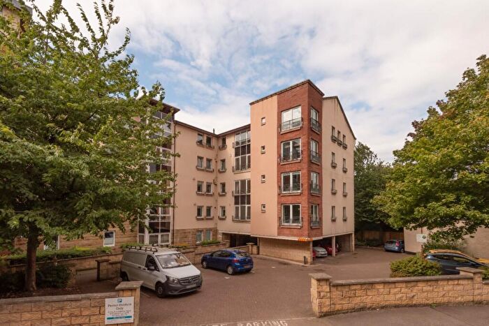 2 Bedroom Flat For Sale In Ann Terrace, Edinburgh, EH8