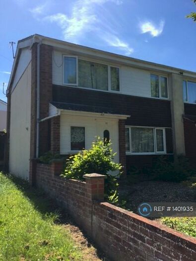 3 Bedroom End Of Terrace House To Rent In Churchill Drive, Sudbury, CO10