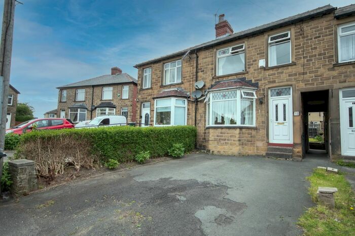 3 Bedroom Terraced House To Rent In Alma Drive, Huddersfield, HD5
