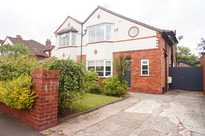 4 Bedroom House To Rent In Spath Road, Didsbury, M20