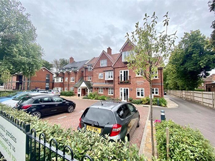 2 Bedroom Apartment To Rent In Clemens Place, Woburn Street, Ampthill, MK45