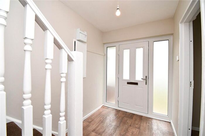 3 Bedroom End Of Terrace House For Sale In Bridle Close, Prenton, Merseyside, CH43