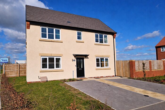 3 Bedroom Detached House For Sale In Baker Drive, Howden, Goole, DN14