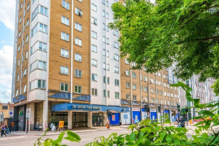 2 Bedroom Flat To Rent In Commercial Road, Aldgate, London, E1