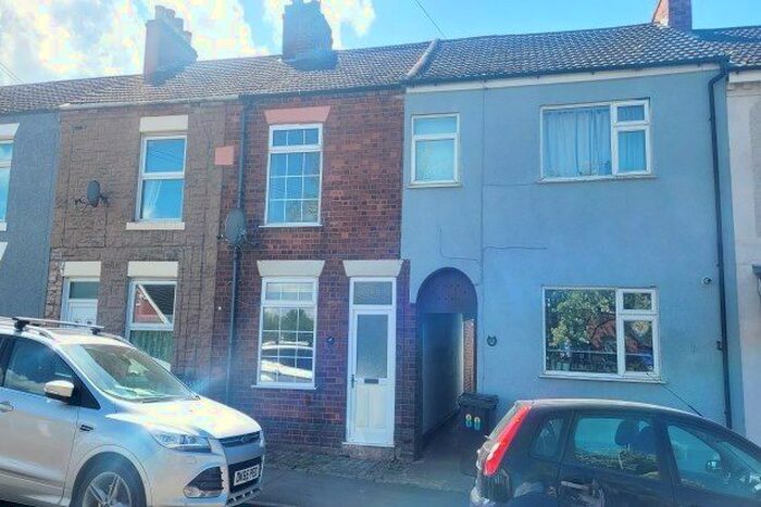 3 Bedroom End Of Terrace House To Rent In Whitehill Road, Coalville, LE67