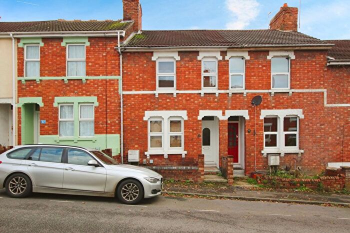 2 Bedroom Terraced House To Rent In Swindon Road, Swindon, SN1