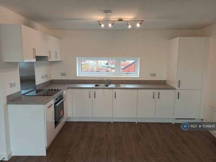 1 Bedroom Flat To Rent In Oxleigh Way, Bristol, BS34