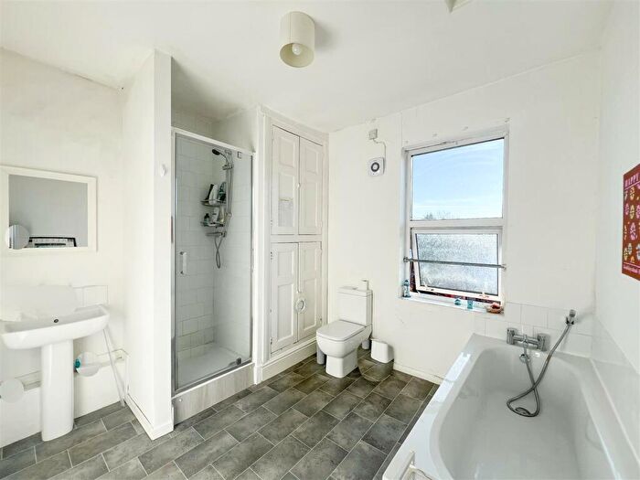 7 Bedroom House To Rent In Glossop Road, Sheffield, S10