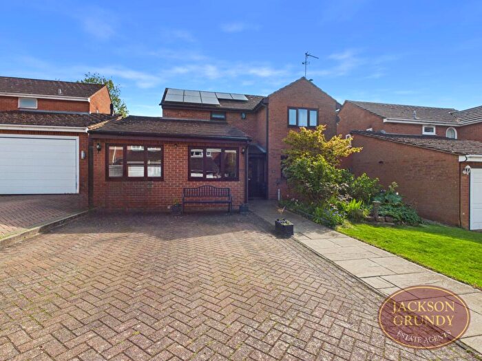 4 Bedroom Detached House For Sale In Paddock Close, Ravensthorpe, NN6