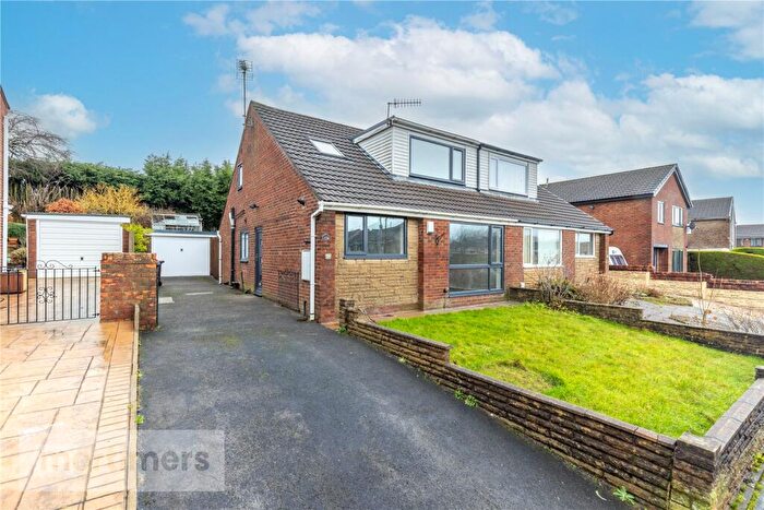 3 Bedroom Semi-Detached House For Sale In Walmsley Avenue, Rishton, Blackburn, Lancashire, BB1