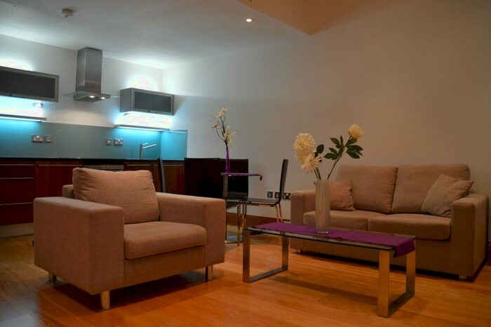 1 Bedroom Flat To Rent In Baker Street, London, NW1