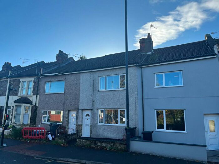 2 Bedroom Terraced House To Rent In Newbridge Road, Bristol, BS4