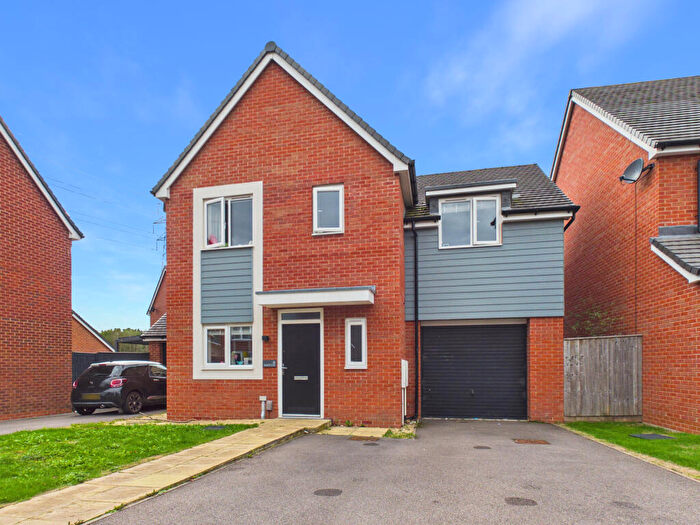 3 Bedroom Detached House For Sale In Frankley Close, Hilton, DE65