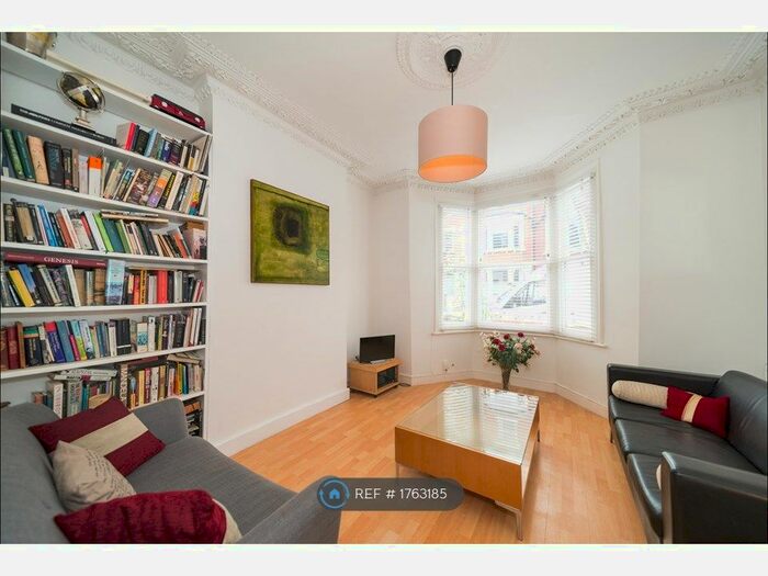 1 Bedroom Flat To Rent In Highbury, London, N5