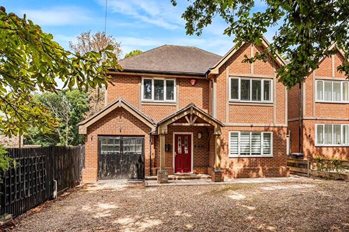 5 Bedroom Detached House For Sale In Cuffley Hill, Goffs Oak, EN7