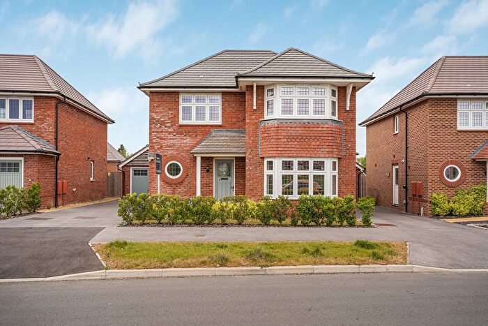 3 Bedroom Detached House For Sale In Eight Acre, Radley, OX14
