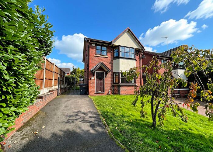 3 Bedroom Detached House For Sale In Chepstow Close, Gillow Heath, Biddulph, ST8