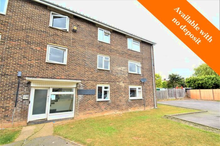 1 Bedroom Flat To Rent In No Deposit Option Available - Thames Court, Crombie Close, Waterlooville, PO8